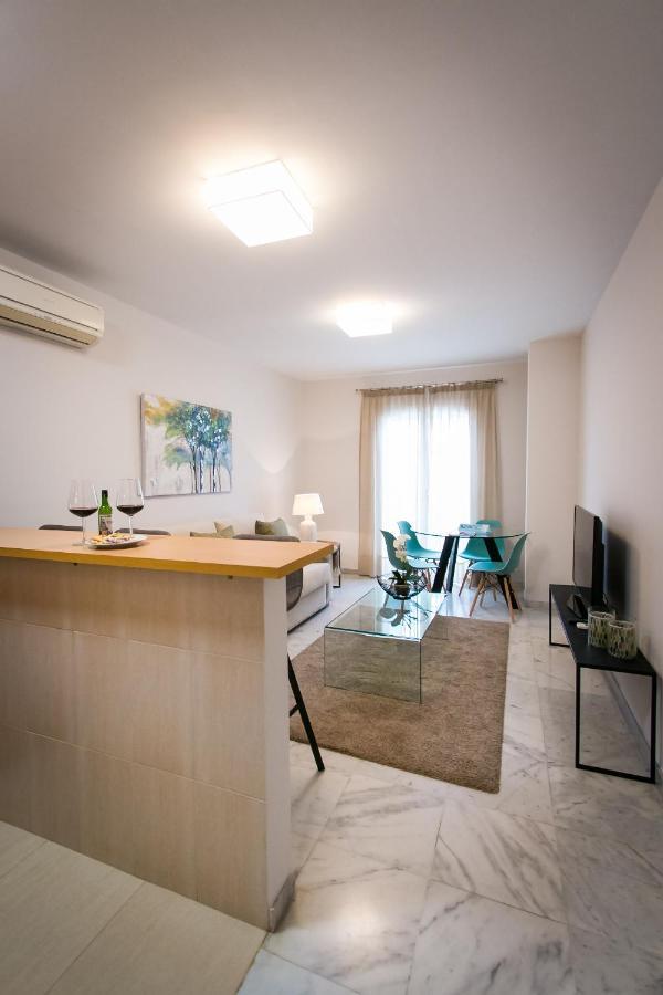 Holidays2Malaga Pena Parking & French Balcony & Smart Tv Ngoại thất bức ảnh