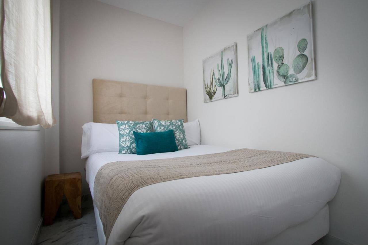 Holidays2Malaga Pena Parking & French Balcony & Smart Tv Ngoại thất bức ảnh