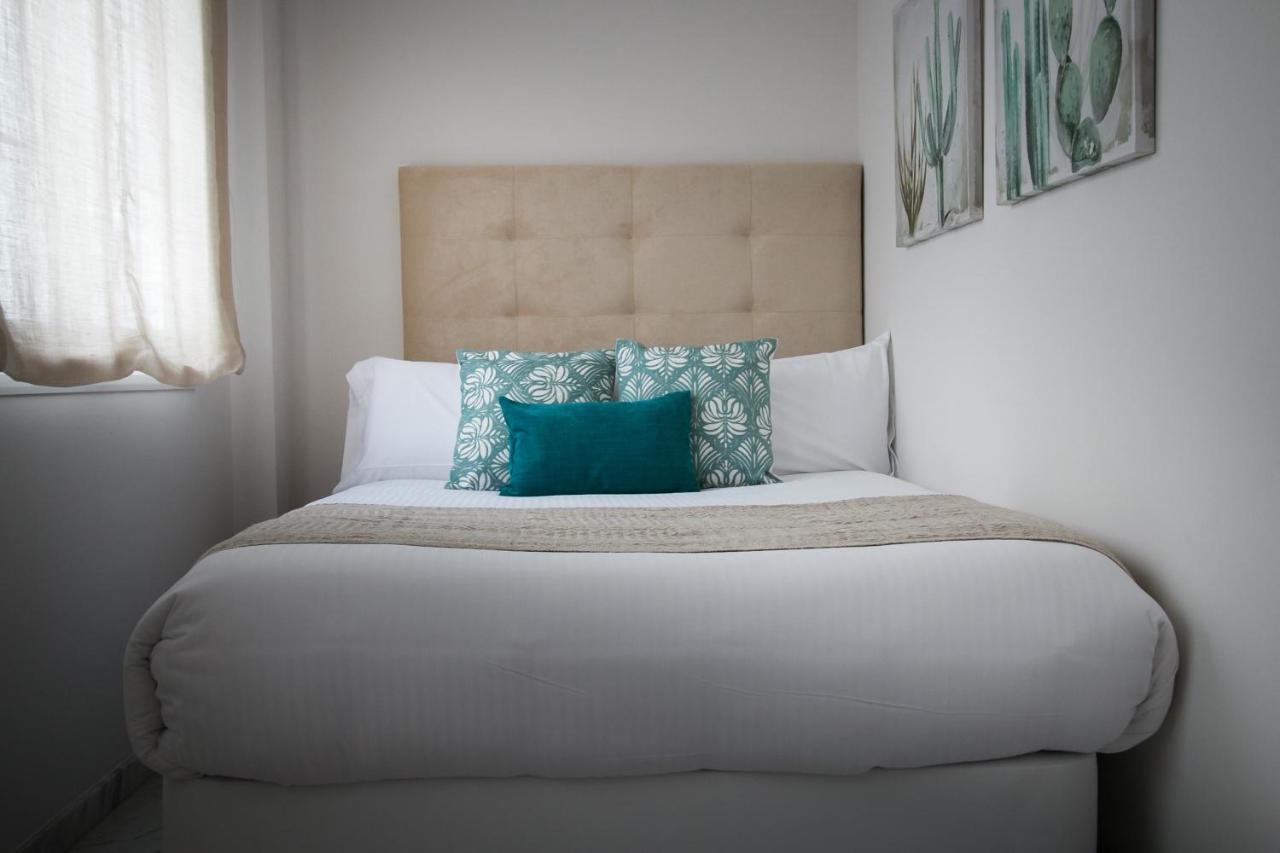 Holidays2Malaga Pena Parking & French Balcony & Smart Tv Ngoại thất bức ảnh